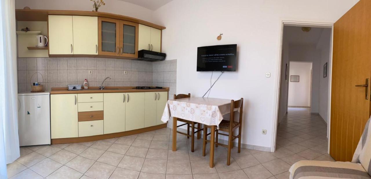 The Ana Apartments Komiža Kültér fotó